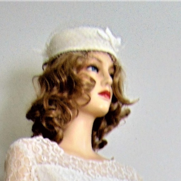 50's Custom Wedding Veil - Netted Facinator Hat - Picture 2 of 4
